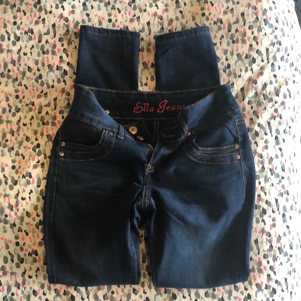 Ella Jeans